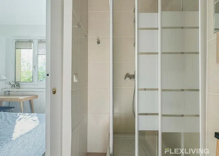 Flexliving - - Longchamps * Paris