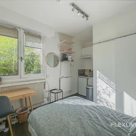 Immeuble Longchamp Apartment
