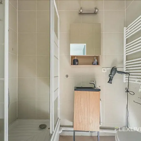 Apartment Immeuble Longchamp *