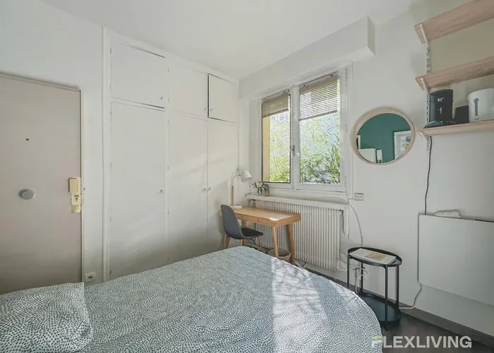 Flexliving - - Longchamps 아파트 *